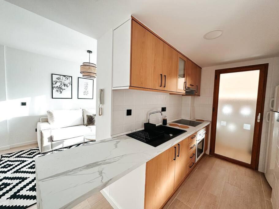 Precioso Apartamento Con Piscina Y Vistas Αλικάντε Εξωτερικό φωτογραφία